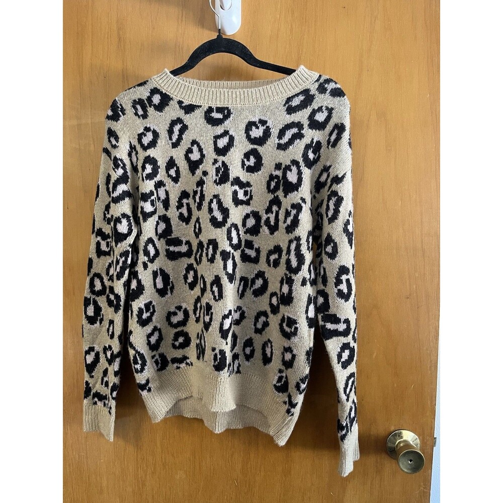 Animal Print Love by Design Size Medium Cheetah Sweater
